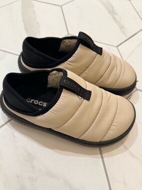 Crocs Kids Classic Puff Moc T Slip On Clogs Sherpa Lined Size 3 Warm Casual